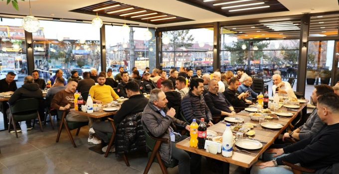 Göreme Belediyesi Geleneksel İftar Sofrasında Vatandaşlarla Buluştu