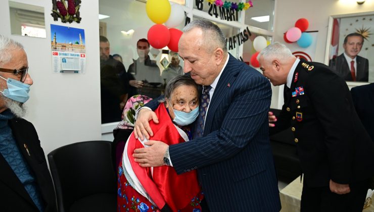 Vali Fidan’dan Huzurevi Sakinlerine Bayram Ziyareti