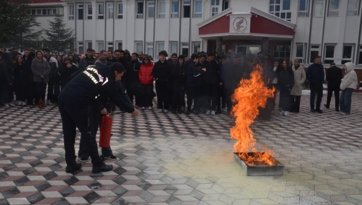 Kardelen’de Yangın Tatbikatı Başarıyla Yapıldı