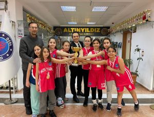 Basketbolda Şampiyon Altınyıldız İlköğretim Kurumu