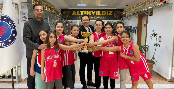 Basketbolda Şampiyon Altınyıldız İlköğretim Kurumu