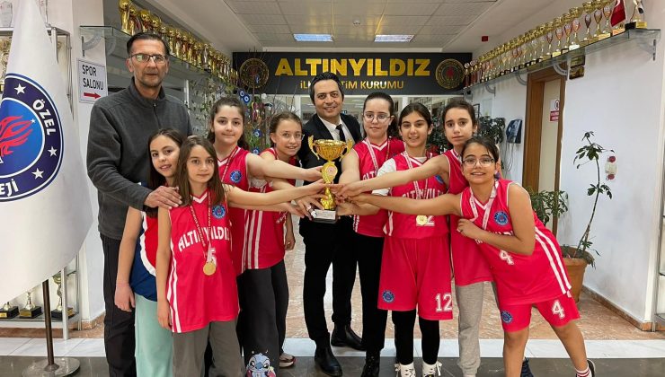 Basketbolda Şampiyon Altınyıldız İlköğretim Kurumu