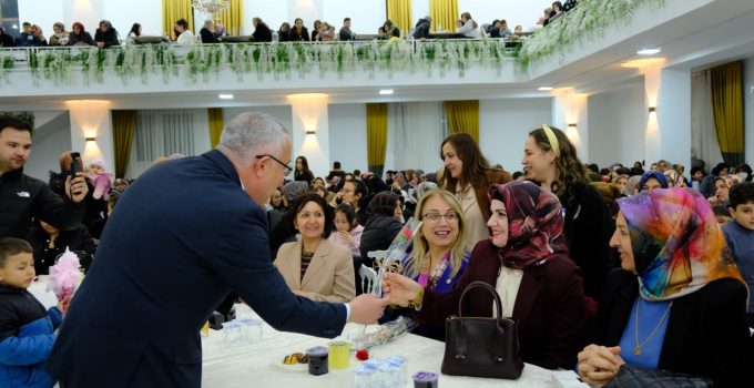 Gülşehir’de Kadınlar Günü Coşkusu