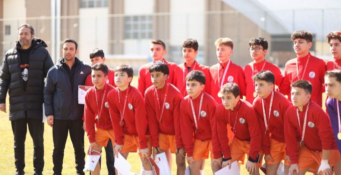 Türkiye Yarı Finallerinde Nevşehir’i Kardelenli Futbolcular Temsil Edecek