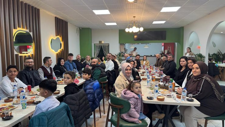 Ülkü Ocakları Yönetimi Ailece iftarda Buluştu