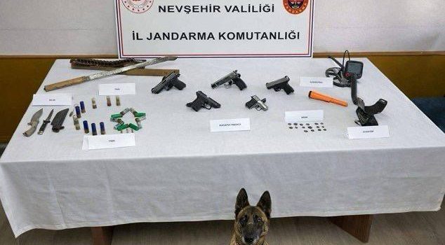 Derinkuyu’da Silah ve Tarihi Eser Operasyonu: Çok Sayıda Malzeme Ele Geçirildi