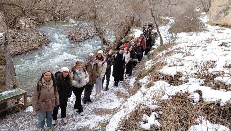 NEVÜ Dağcılık ve Doğa Sporları Kulübü’nden Ihlara Vadisi’ne Doğa Yürüyüşü