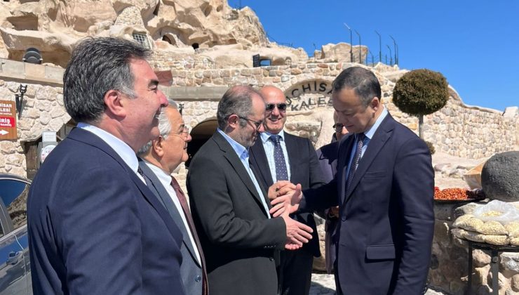 Kırgızistan Ankara Büyükelçisi KAZAKBAEV’den Uçhisar’a Ziyaret