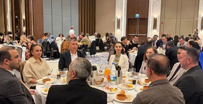 Nevşehir’de Sağlık Çalışanları 14 Mart Tıp Bayramı’nda İftar Sofrasında Buluştu