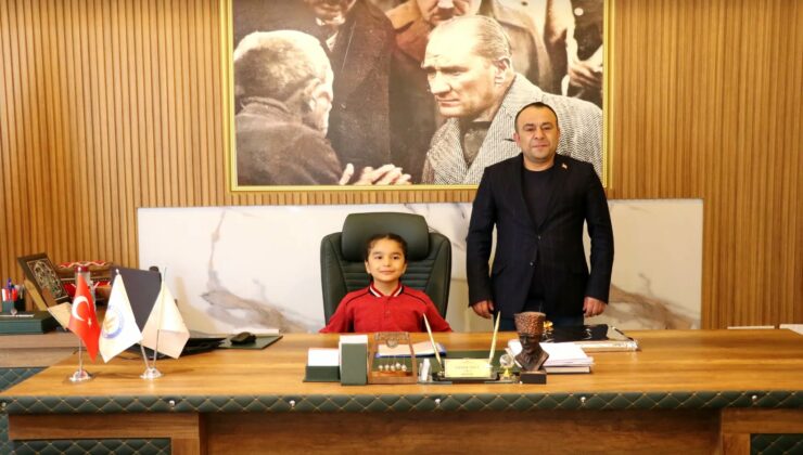 Derinkuyu’da 23 Nisan’da Başkanlık Koltuğu Çocuklara Emanet Edildi