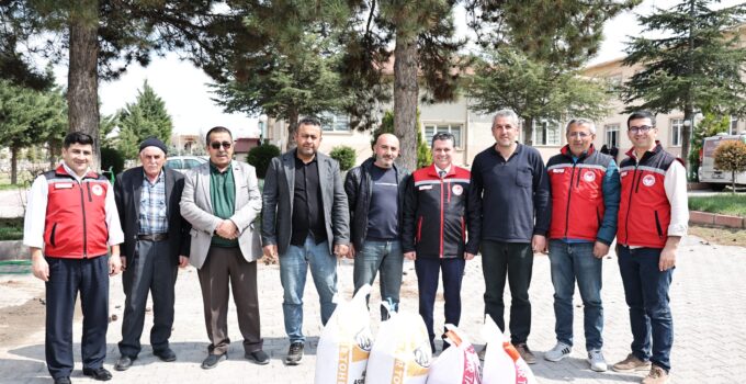 Nevşehir’de Üreticiye Tohum Desteği Sürüyor