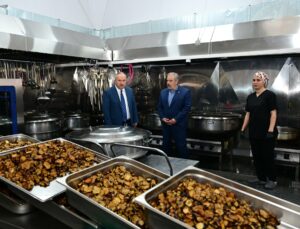 Vali Fidan, Restore Edilen Külliyede İncelemelerde Bulundu