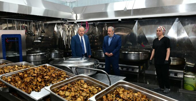 Vali Fidan, Restore Edilen Külliyede İncelemelerde Bulundu