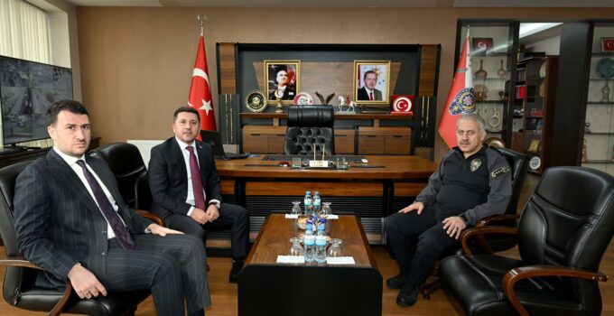 Başkan Rasim Arı’dan İl Emniyet Müdürlüğü’ne Ziyaret