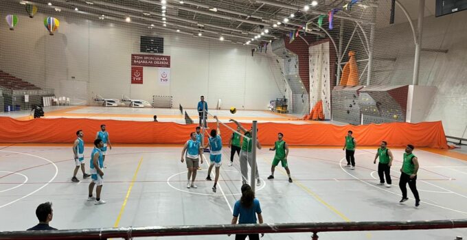 NEVÜ 15.Geleneksel Spor Şenlikleri Başladı