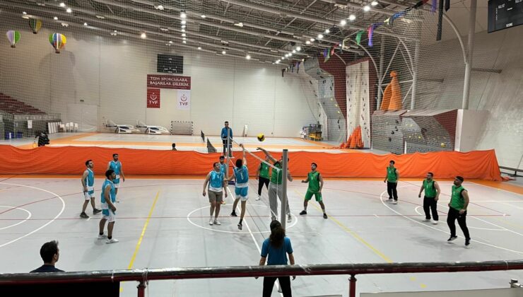 NEVÜ 15.Geleneksel Spor Şenlikleri Başladı