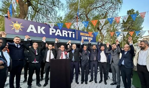 Cumhur İttifakı Mustafapaşa’da Güç Gösterisi Yaptı: Mustafa Özer’e Coşkulu Tanıtım