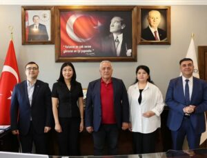 Kırgız Heyetten Göreme Belediye Başkanı Ömer Eren’e Ziyaret