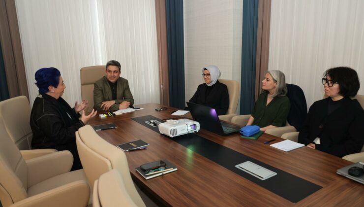 AK Parti Kayseri Milletvekili Böhürler ve sanatçı Kato, Aslanbay’ı Ziyaret Etti