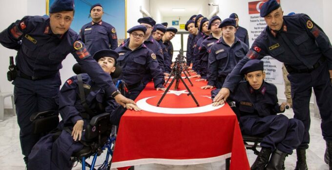 Özel Gereksinimli Gençler İçin Temsili Askerlik Töreni Düzenlendi