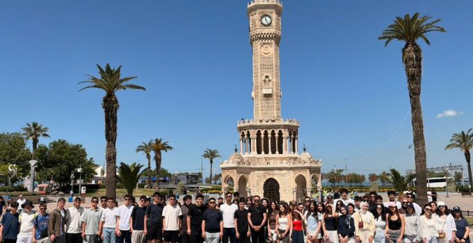 Kardelenli Lise Öğrencileri Ege Turunda Unutulmaz Bir Deneyim Yaşadı