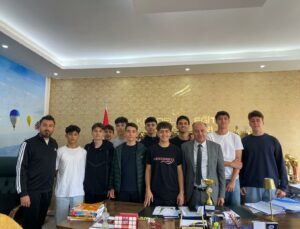 Kardelen Futsal Takımı İl Üçüncüsü Oldu