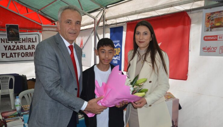 Kardelenli Yazara Okul Müdüründen Destek Ziyareti