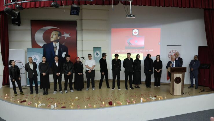 Köklerden Geleceğe Sanat: Şiir Dinletisi Programı Düzenlendi