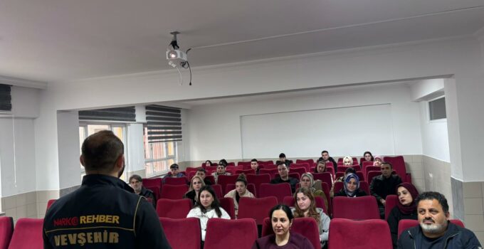 Nevşehir’de Narkotikten Bilgilendirme Seferberliği