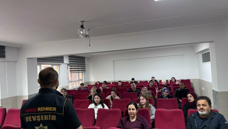 Nevşehir’de Narkotikten Bilgilendirme Seferberliği