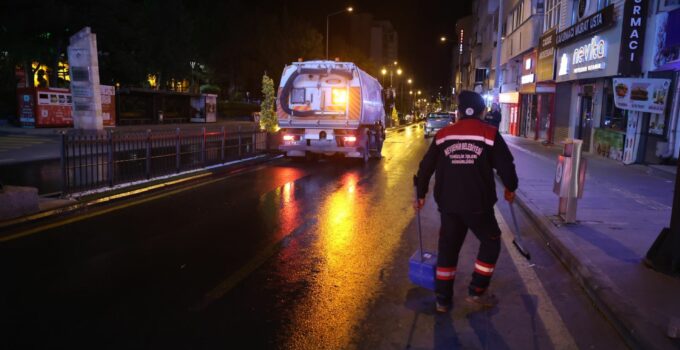 Nevşehir Cadde ve Sokaklarında Bayram Temizliği Yapıldı