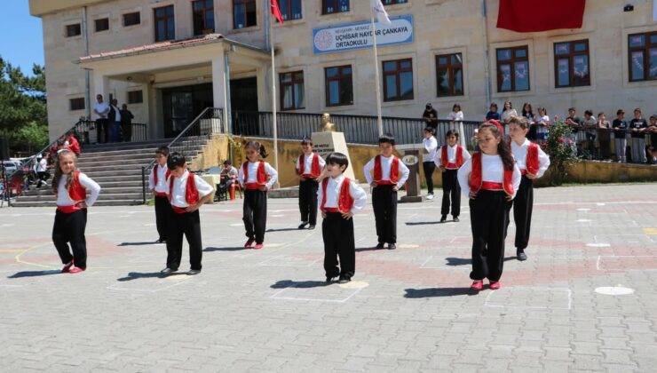 Uçhisar’da Pilav Günü Etkinliği Coşkuyla Gerçekleştirildi