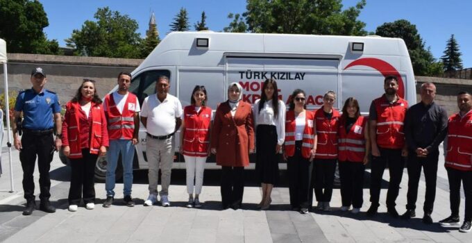 Hacıbektaş’ta Kan Bağışı ve Aşure Etkinliği Düzenlendi