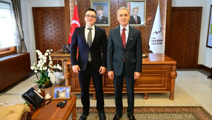 Durmuş Ali Karakoca’dan Vali Hüseyin Kök’e Veda Ziyareti