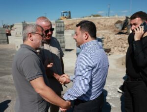 Başkan Arı, Kentin Farklı Noktalarında Yürütülen Çalışmaları İnceledi