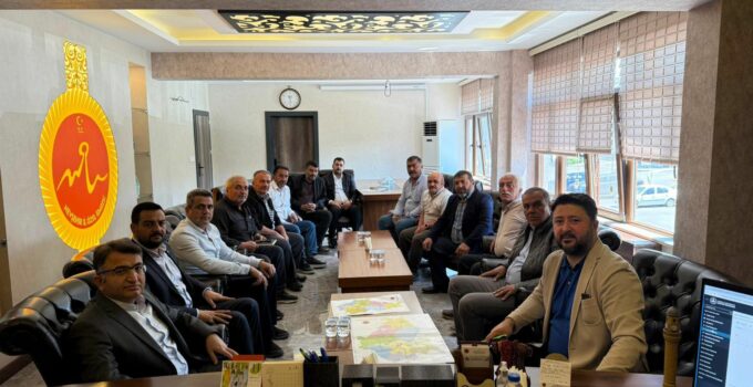 Milletvekili Emre Çalışkan Muhtarlarla İl Özel İdaresi’nde Bir Araya Geldi