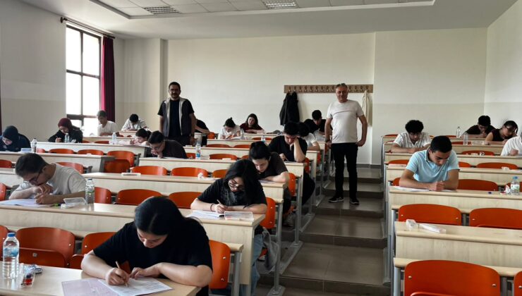Kardelen’den YKS’ye Güçlü Hazırlık: Yüzlerce Öğrenciyi Buluşturan Dev Prova Sınavı