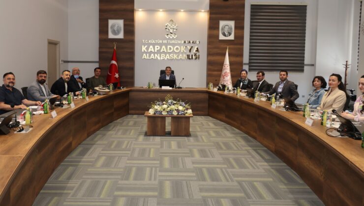 Aslanbay, Sanatçı Kato ve Kapadokya Stratejik İstişare Heyeti Üyeleriyle Görüştü