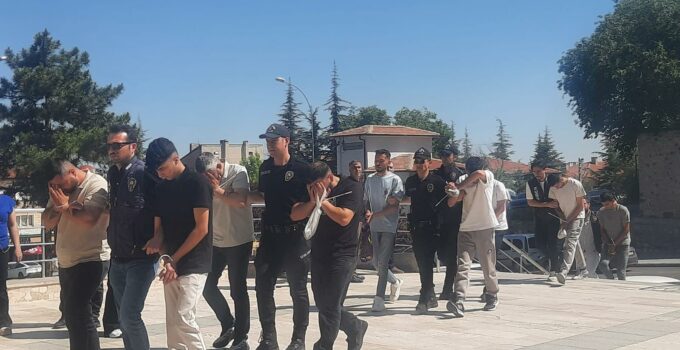 Nevşehir Merkezli Dolandırıcılık Operasyonunda 17 Tutuklama