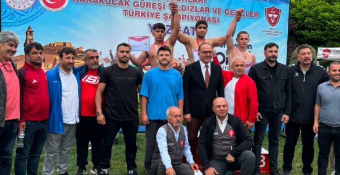 Recep Kayra Yalçın Karakucak Güreşi’nde Türkiye Şampiyonu Oldu
