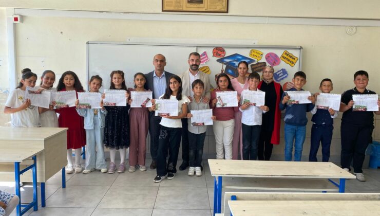 Başkan Güneş Öğrencilerin Karne Heyecanına Ortak Oldu