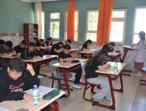 Kardelen’de LGS Sınavı Öncesinde Son Prova Yapıldı