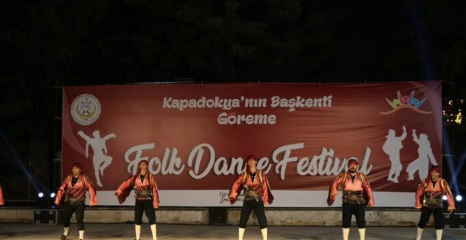 13. Uluslararası Halk Dansları ve Müzik Festivali Muhteşem Bir Kapanışla Sona Erdi