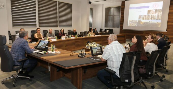 Başkanı Aslanbay Başkanlığında Tarihi Kiliselerin Durumu Görüşüldü