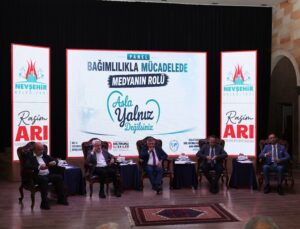 “Bağımlılıkla Mücadelede Medyanın Rolü” Paneli