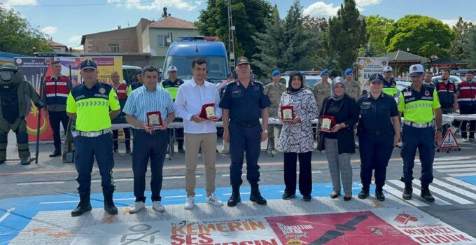 Nevşehir Jandarması’ndan “Köy Yolunda Trafikte Her Şey Yolunda” Projesi