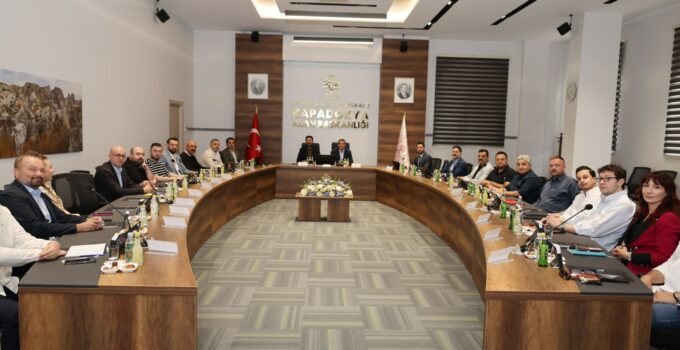Kapadokya Alan Başkanlığında Balon İşletmecilerle İstişare Yapıldı