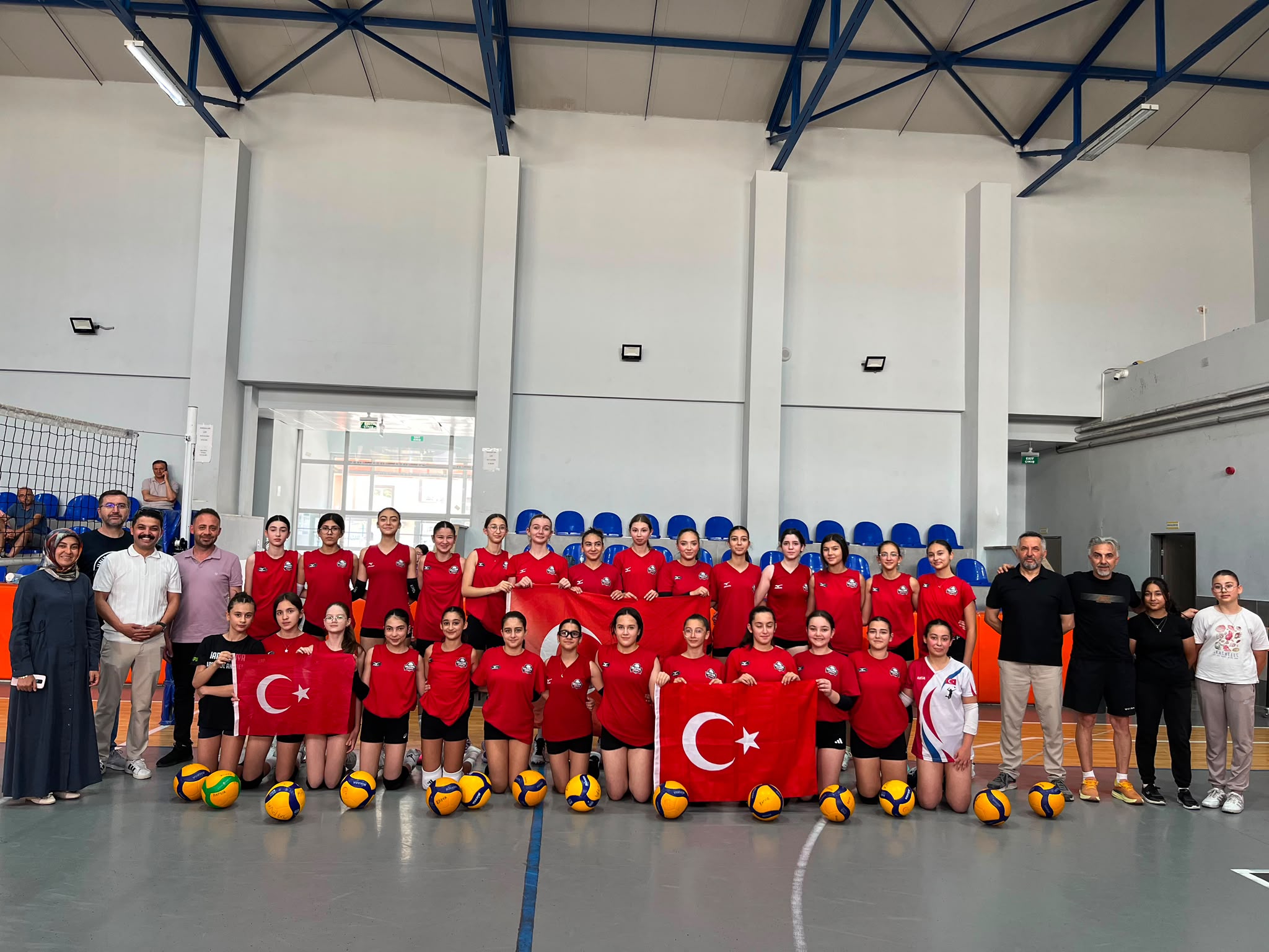 İrade Bizim, Zafer Bizim Dostluk ve Anma Maçı