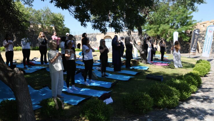 Nevşehir Kalesi’nde Kadınlara Ücretsiz Yoga ve Aerobik Pilates Etkinliği