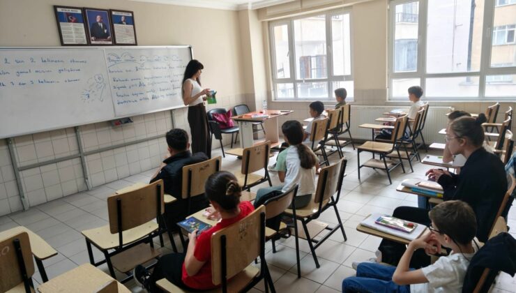 Ülkü Ocakları ve Halk Eğitim Merkezi’nden Öğrencilere Hızlı Okuma Desteği